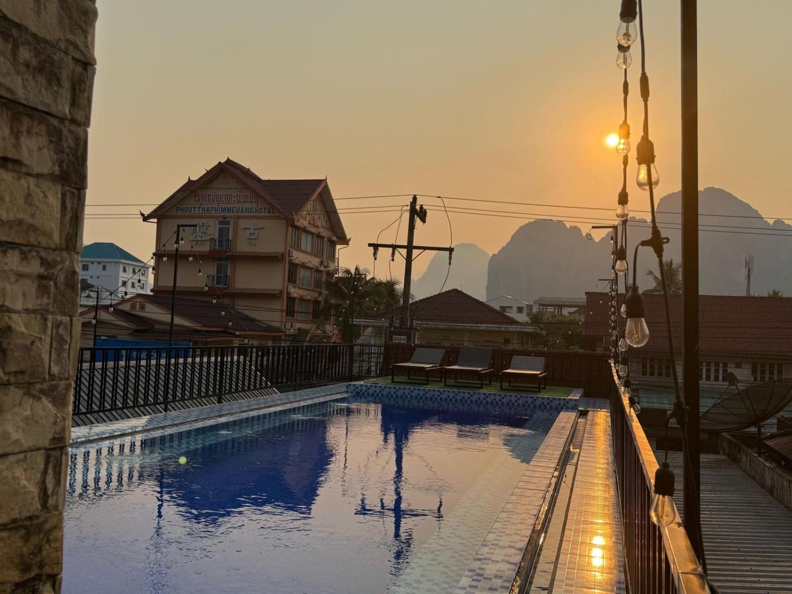 A P S Moutain View Hotel วังเวียง ภายนอก รูปภาพ